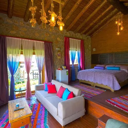 Tas Konaklar Hotel *