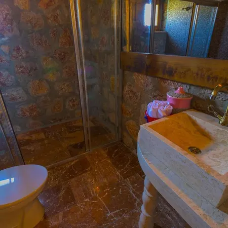 Tas Konaklar Hotel Cameli