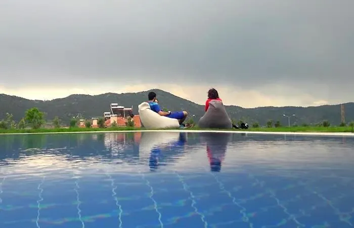 Tas Konaklar * Karaman